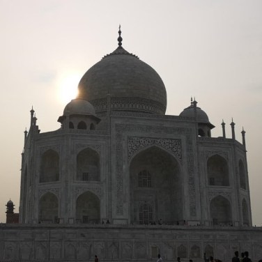 COAI pleas for 10–15-year schedule for telcos AGR dues