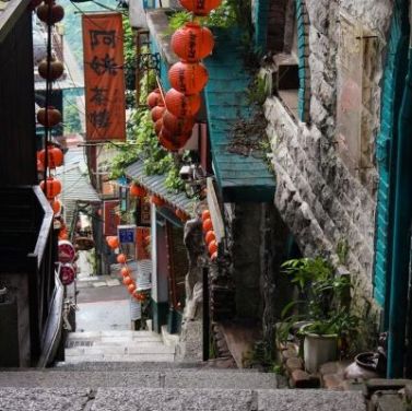 APT teams up with Ericsson for Taiwan’s first 5G multi-operator core network