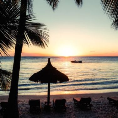 Telefonica finally offloads El Salvador unit