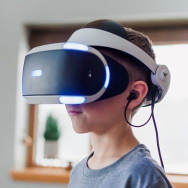 5G at the heart of an augmented world