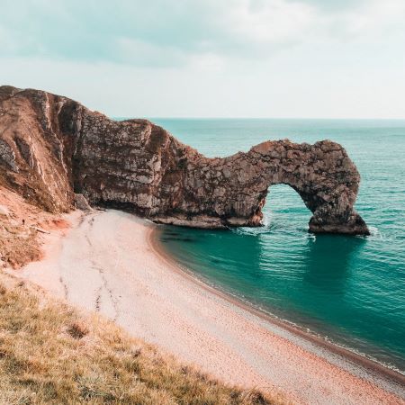 Jurassic Fibre halves prices in response to cost-of-living crisis