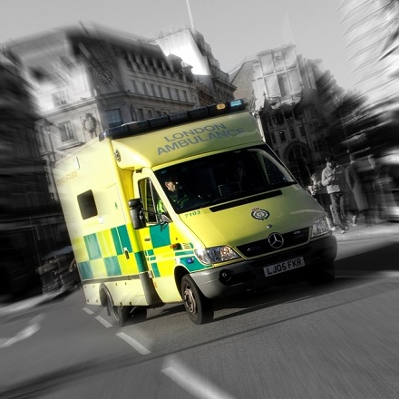 EE emergency services network faces delay