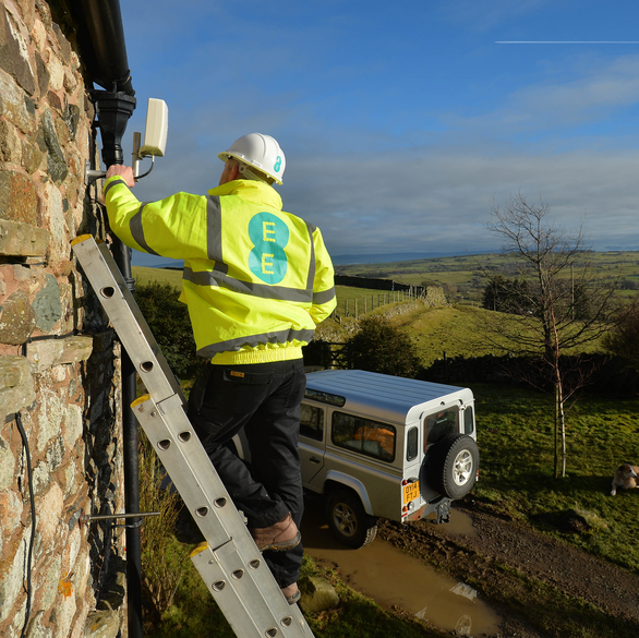EE to bring superfast broadband to 580,000 rural homes and businesses