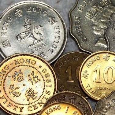 Xiaomi IPO shows strong demand at lower price