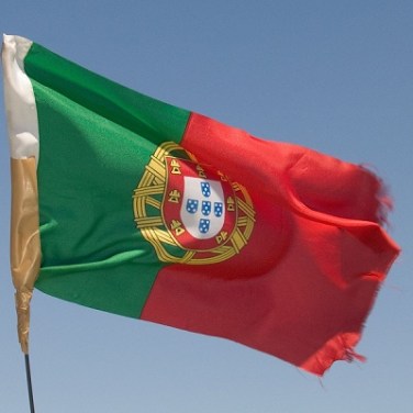 Vodafone, NOS to share FTTH rollout, mobile towers in Portugal
