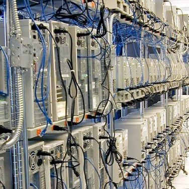 TDC sells hosting arm, COO quits