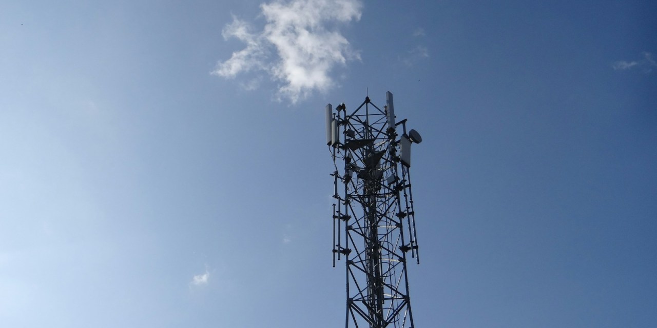 Vodafone UK pitches shared funding model to solve battery dilemma