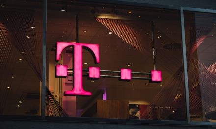 Deutsche Telekom signs first GenAI business customer 