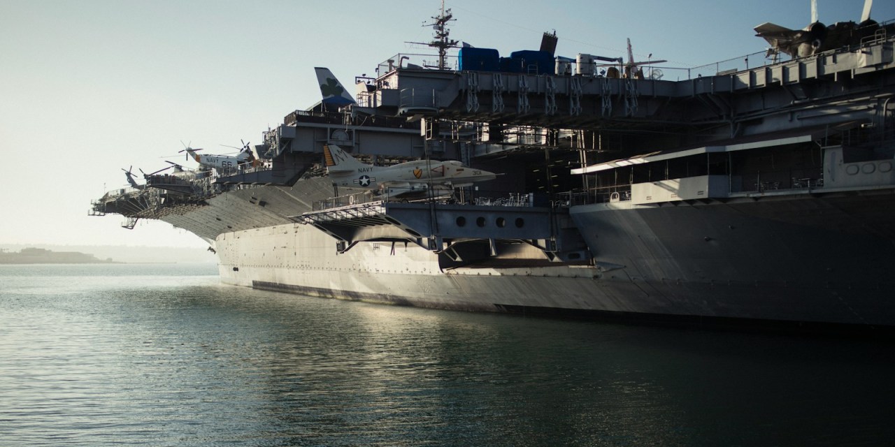 Verizon secures $2.7bn US navy contract 