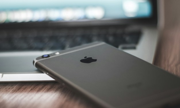 US telcos could be liable for staff stealing nude images from customers  