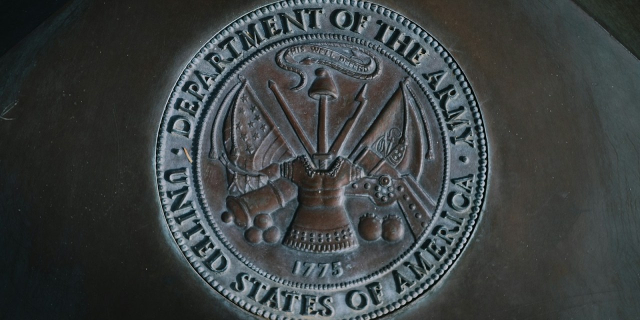 Verizon extends US defence contract in $98m deal 