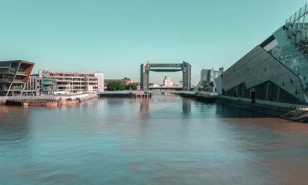 Telecom Acquisitions and KCOM sign strategic partnership 