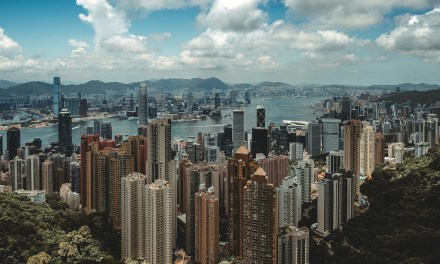 China Mobile makes $1bn offer for HKBN