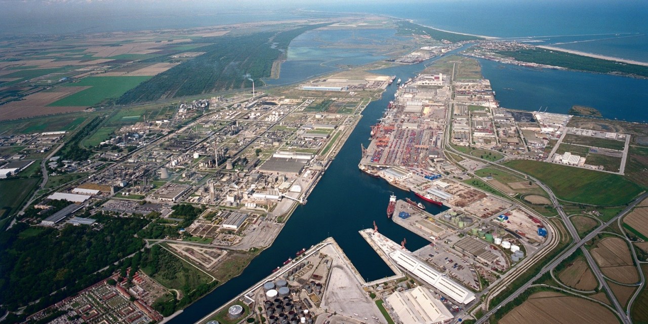 Newly combined Fastweb+Vodafone to build private 5G network for Port of Ravenna