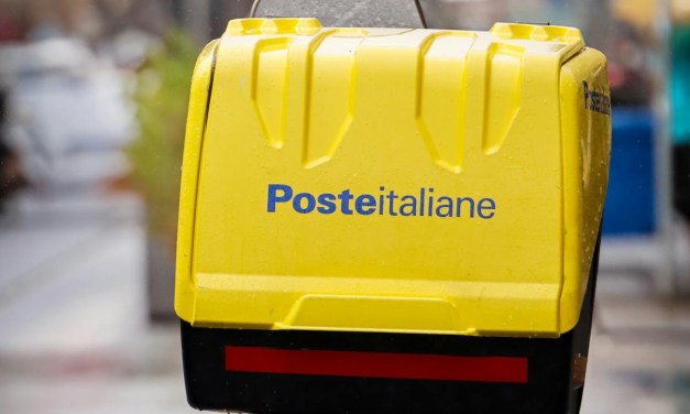 Poste Italiane signals state return with €10.8bn Telecom Italia bid