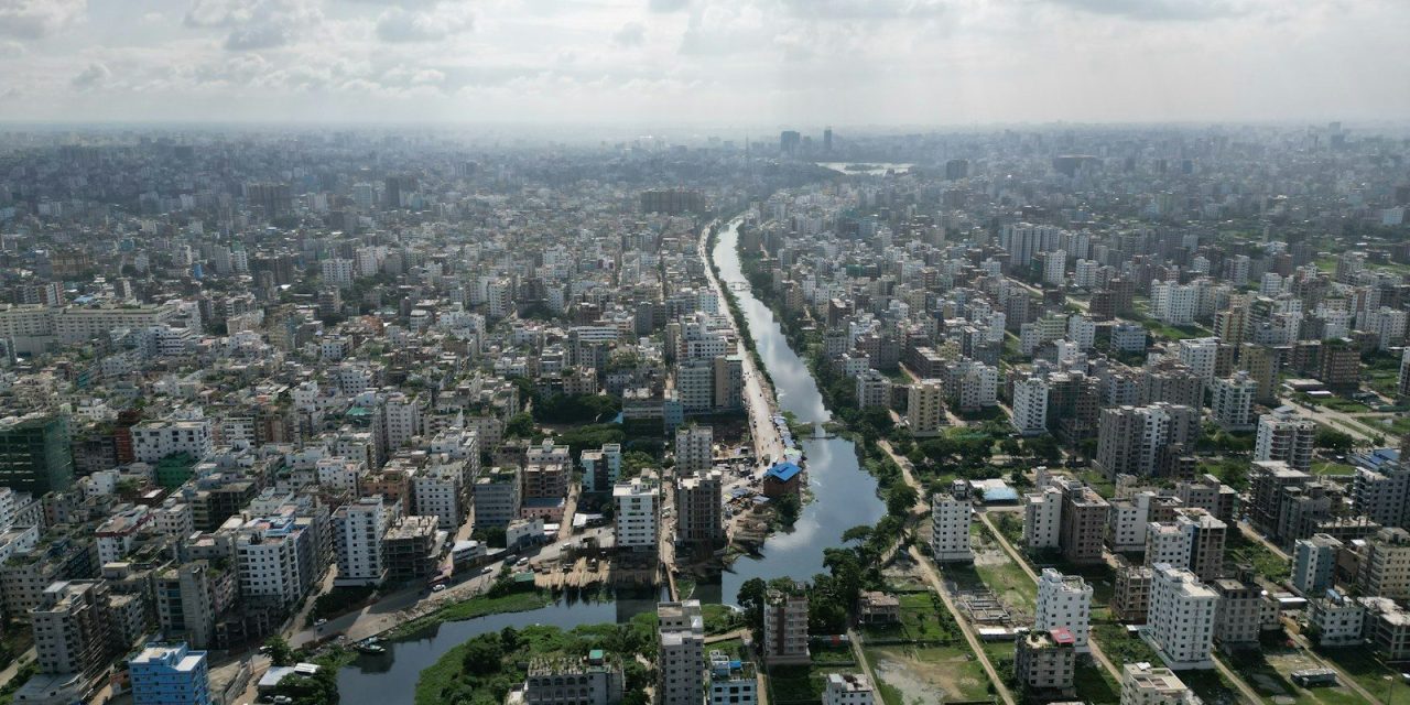Bangladeshi telcos warn of shutdowns due to fuel crisis