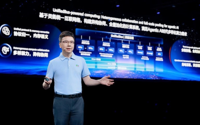 Huawei's Yang Chaobin speaks at Huawei Connect Shanghai 2026